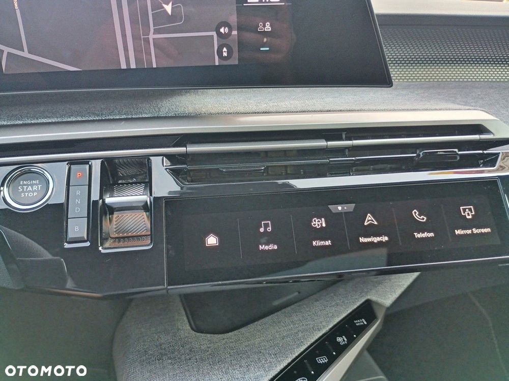 Peugeot 3008 1.6 PHEV 195 GT E-DCS7 - 23