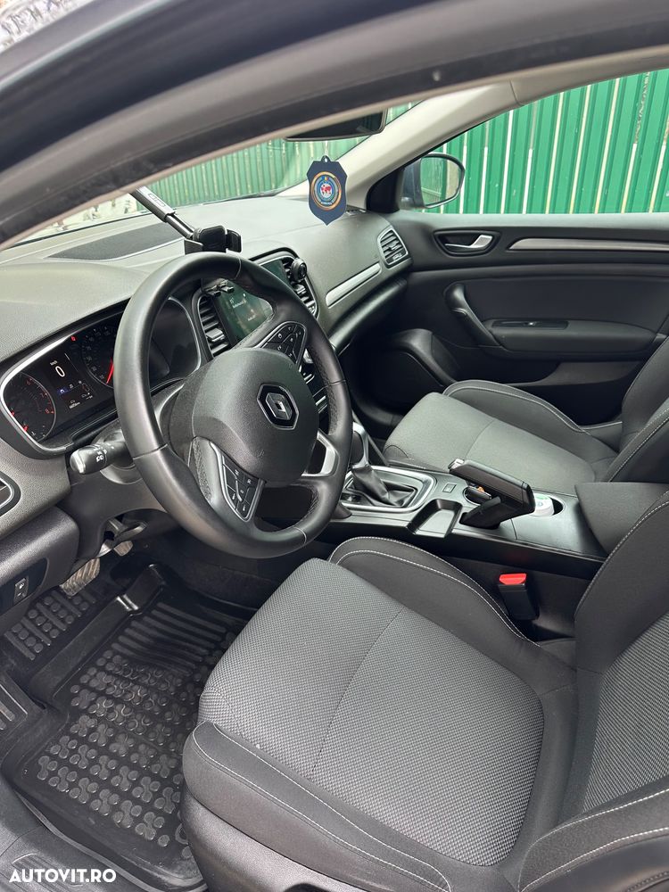 Renault Megane TCe 140 GPF EDC Equilibre - 6