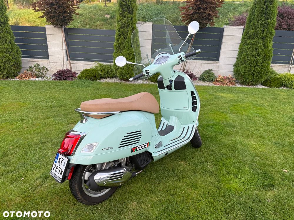 Vespa GTS - 2