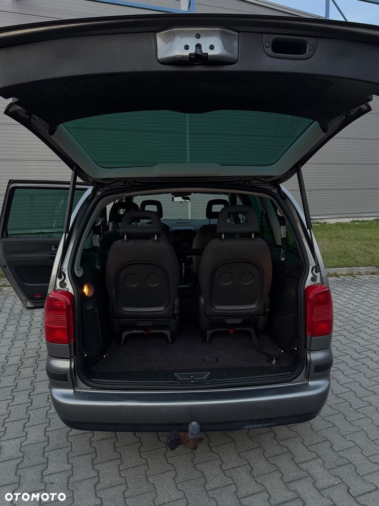 Seat Alhambra 2.0 Reference - 15