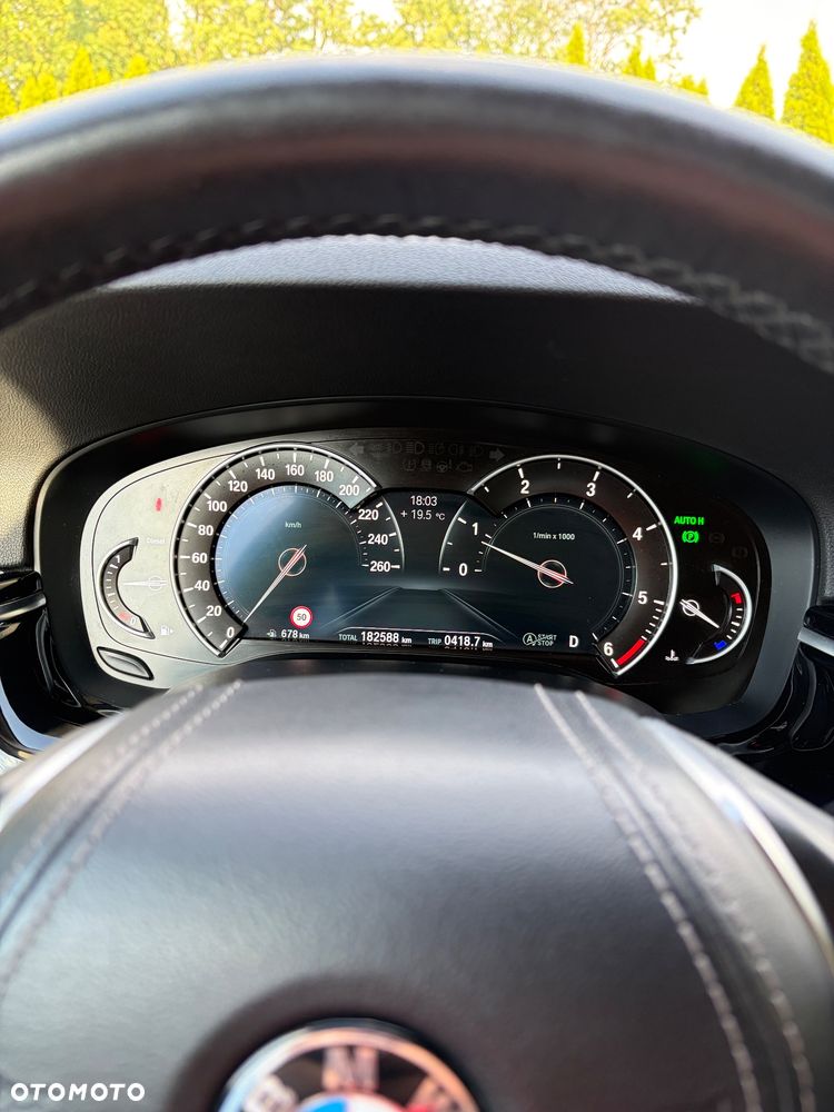BMW Seria 5 - 22