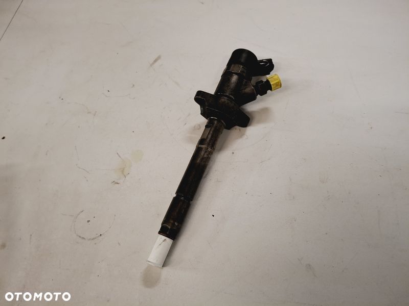 citroen c4 ii 2 berlingo ii iii 2 3 1.6 hdi wtryskiwacz paliwa 0445110239 - 1