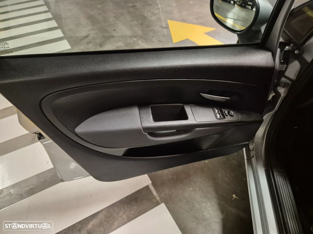 Fiat Grande Punto 1.2 Active - 20