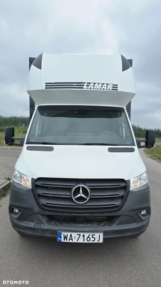 Mercedes-Benz Sprinter - 11