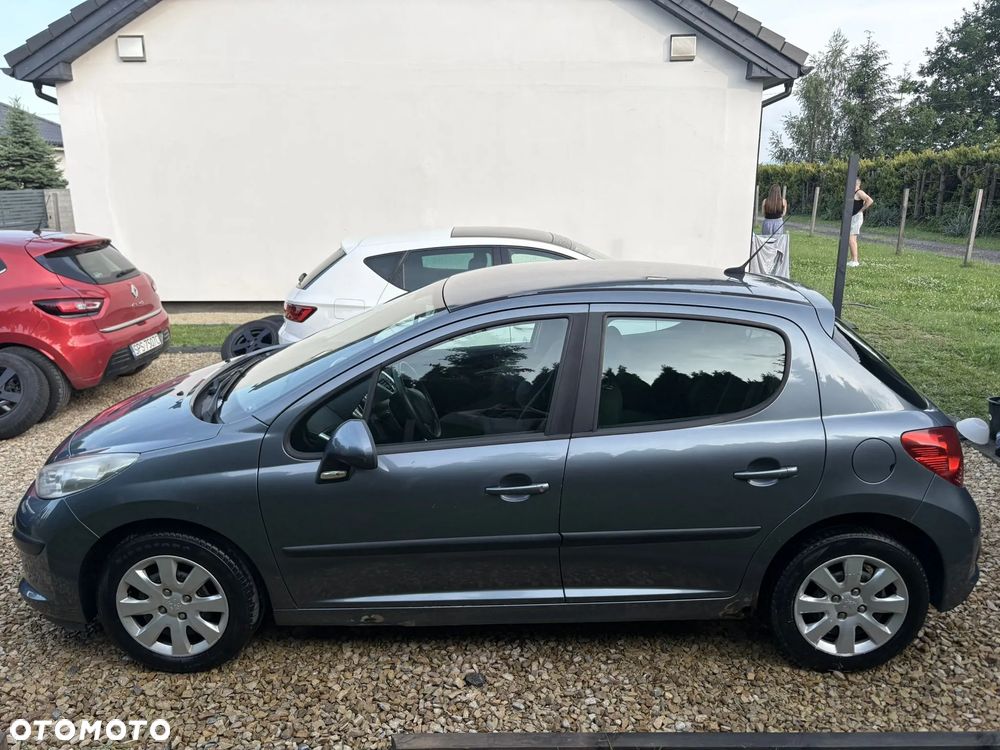 Peugeot 207 1.4 Trendy - 6