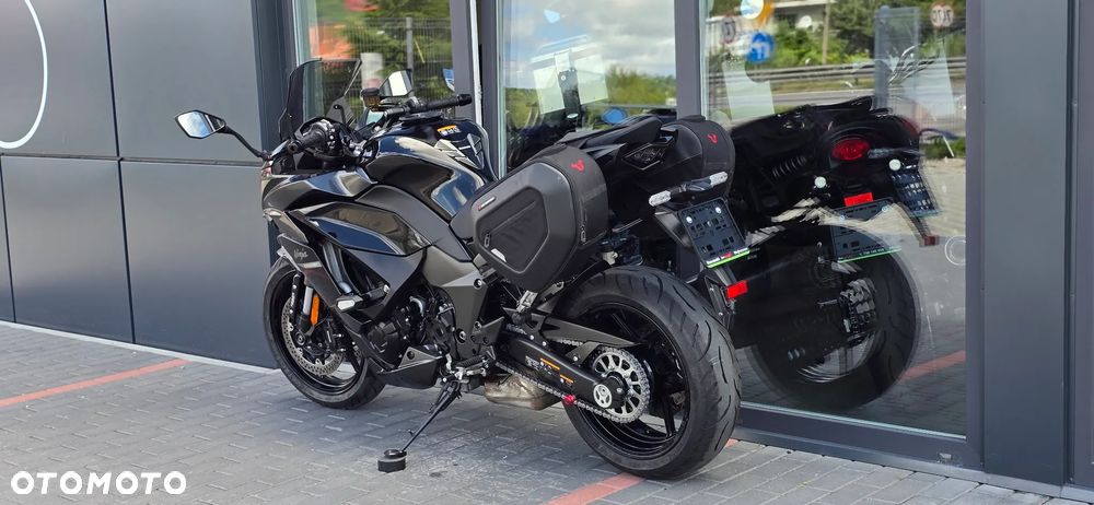 Kawasaki Ninja 1000 SX - 26