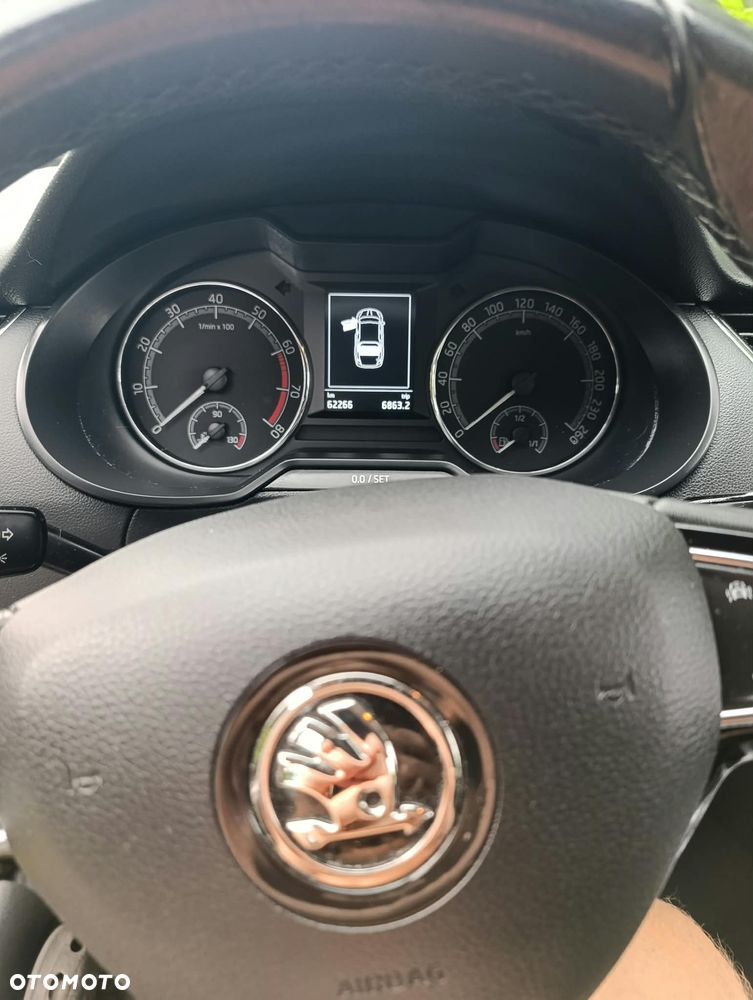 Skoda Octavia 1.5 TSI ACT Ambition - 6