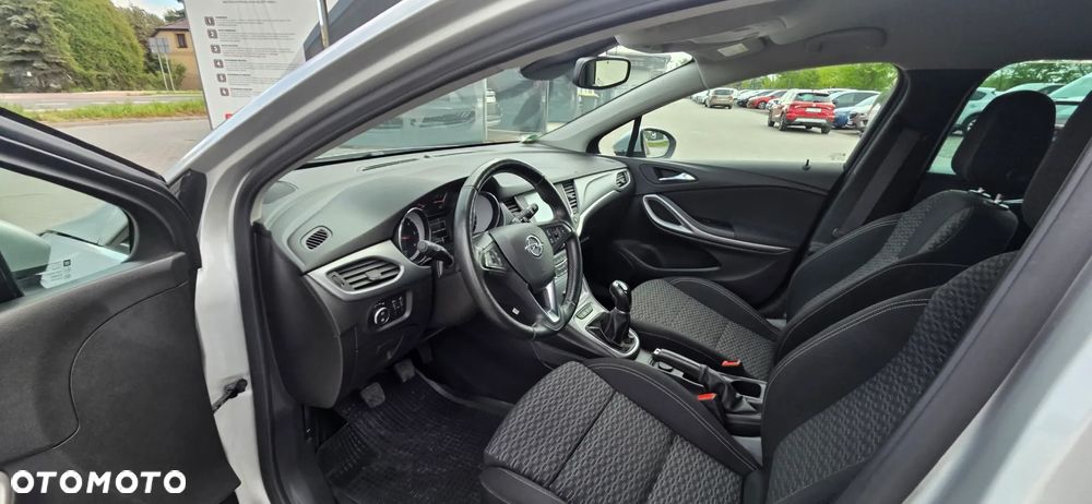 Opel Astra 1.6 D Start/Stop Edition - 28