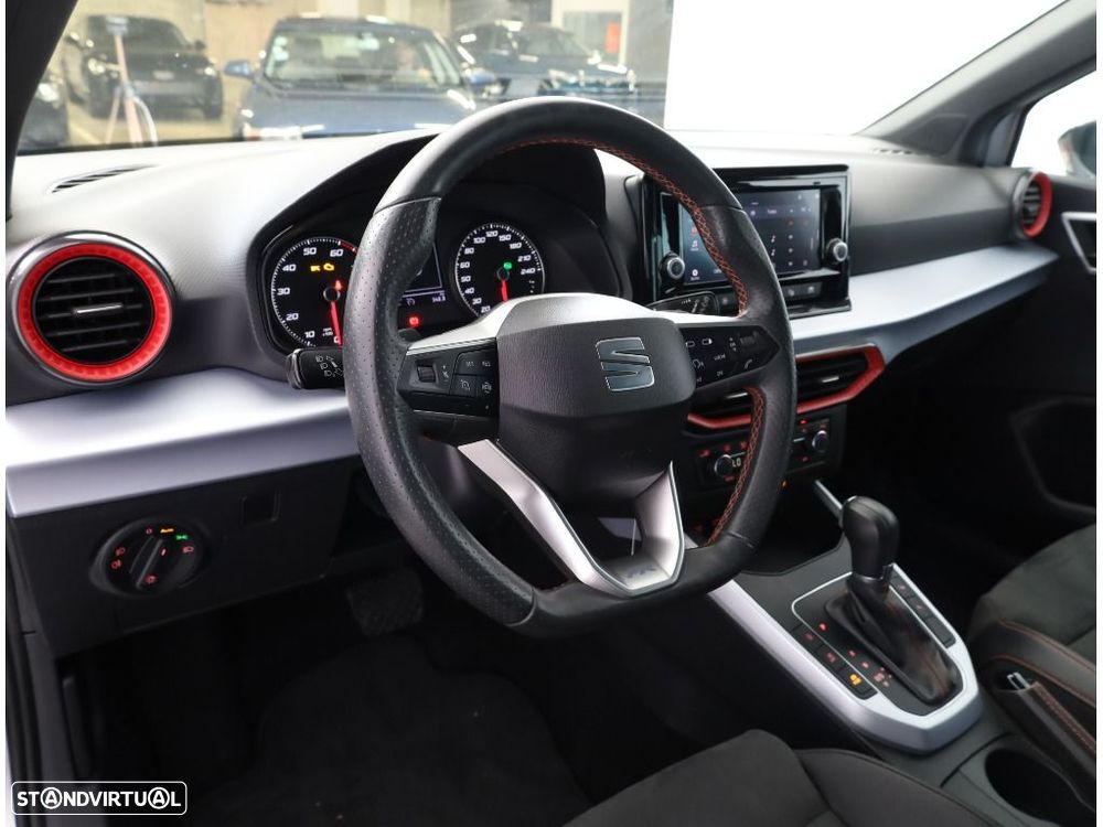 SEAT Arona 1.0 TSI FR DSG - 9