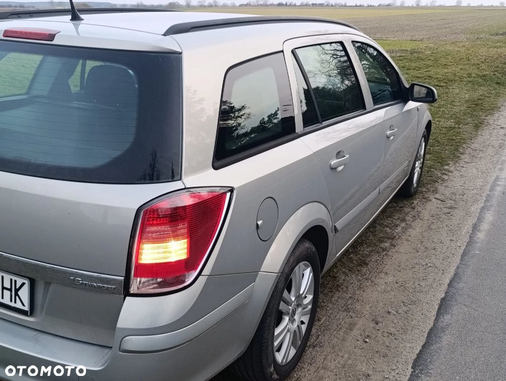 Opel Astra 1.6 Edition - 22