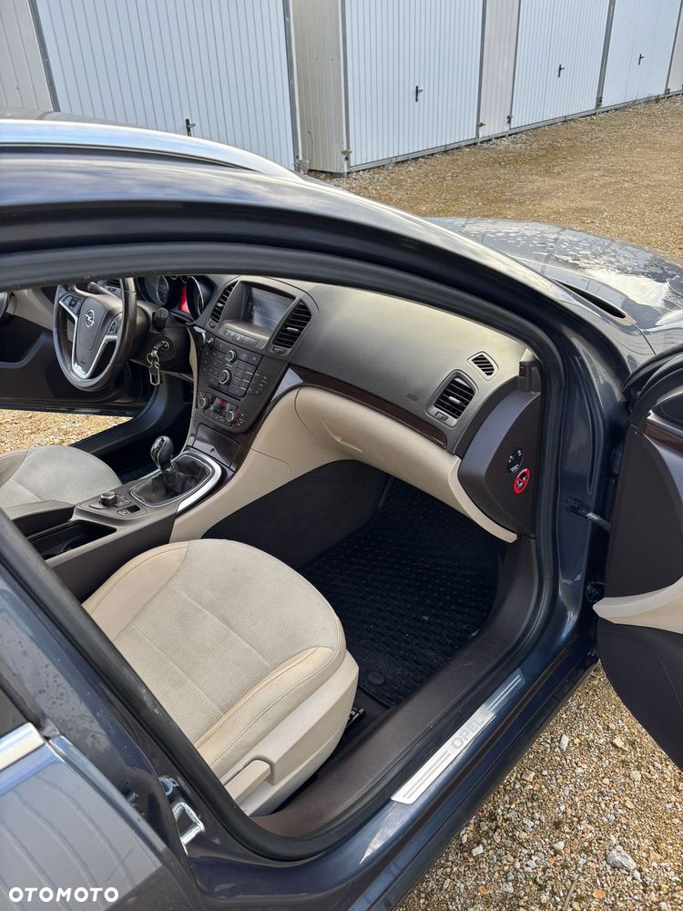 Opel Insignia 2.0 CDTI Sports Tourer - 5