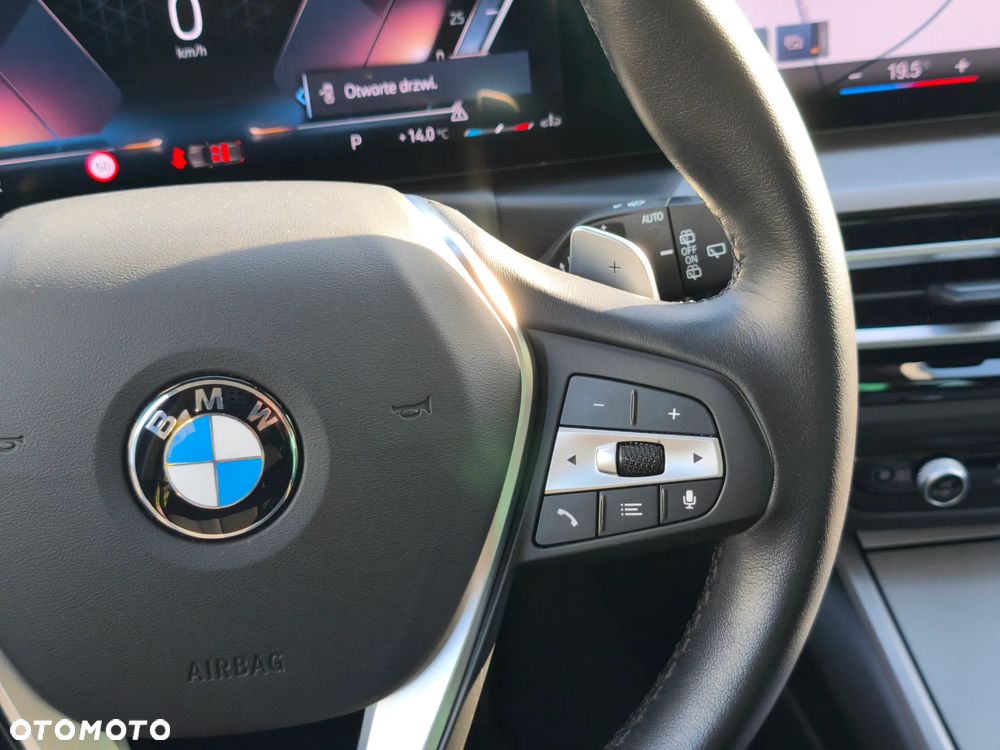 BMW Seria 3 318i Advantage - 23