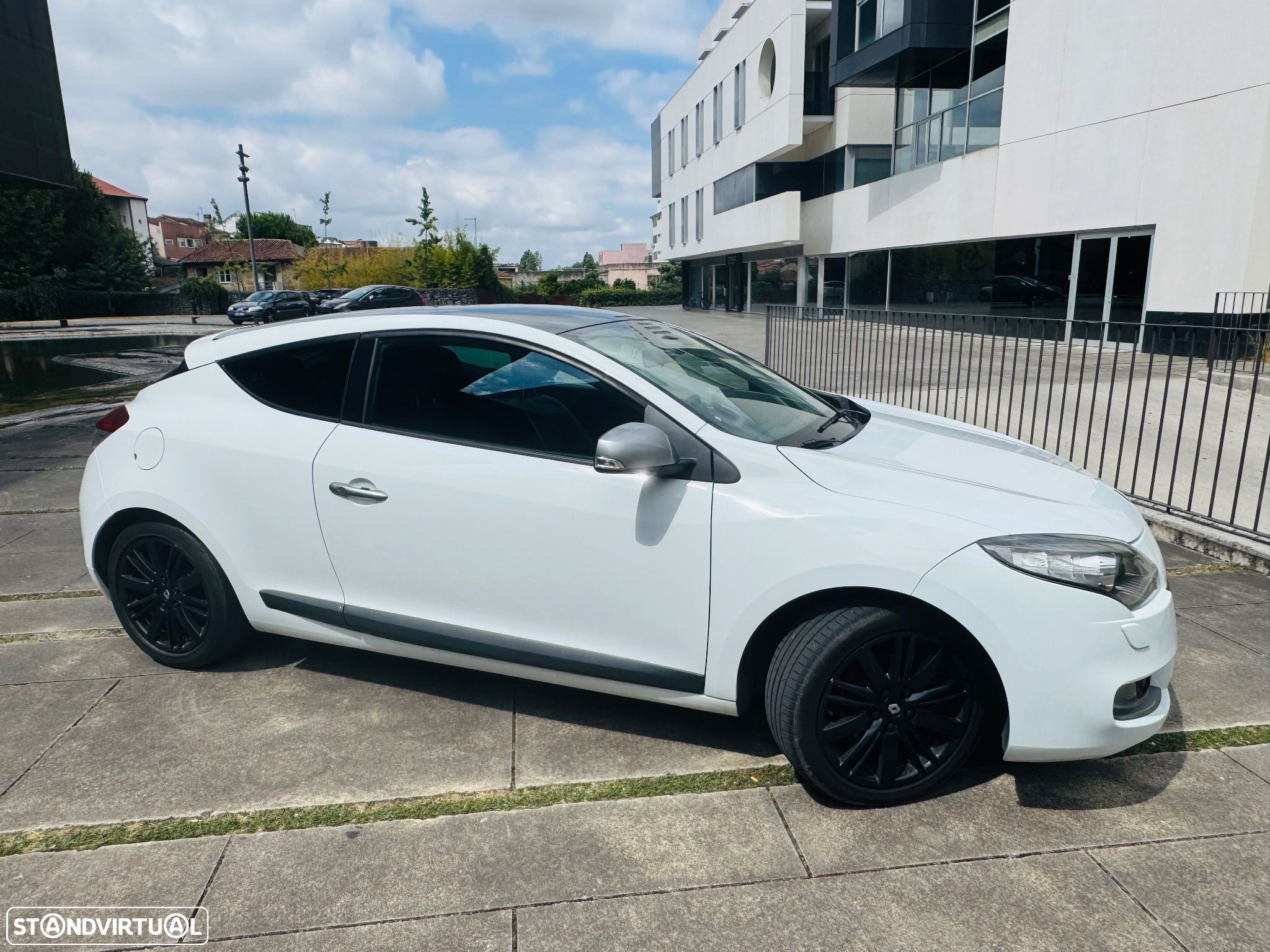 Renault Mégane Coupe 1.5 dCi GT Line - 1