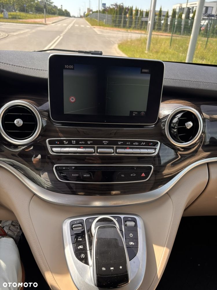 Mercedes-Benz Klasa V 250 (BlueTEC) d Avantgarde 7G-Tronic (d³ugi) - 29