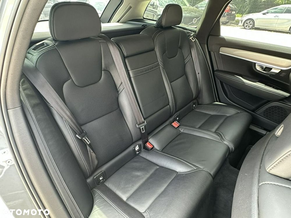 Volvo V90 Cross Country D5 SCR AWD Pro - 18