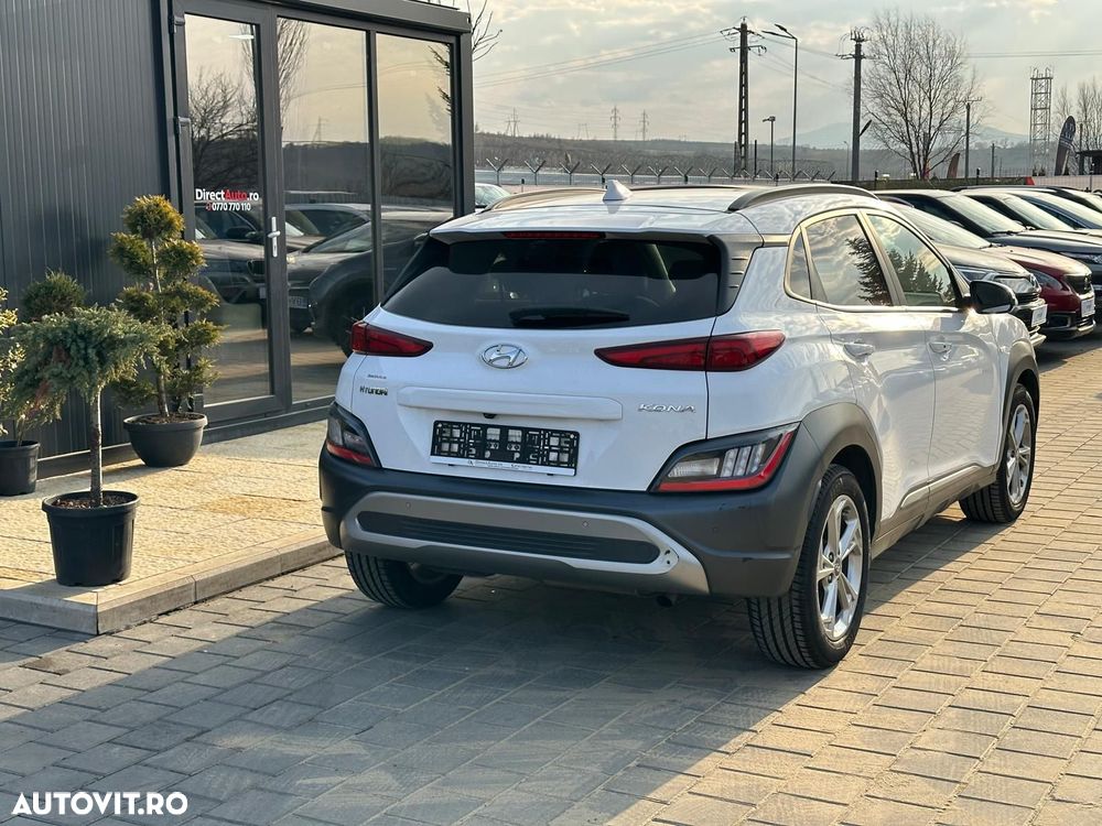 Hyundai KONA - 4
