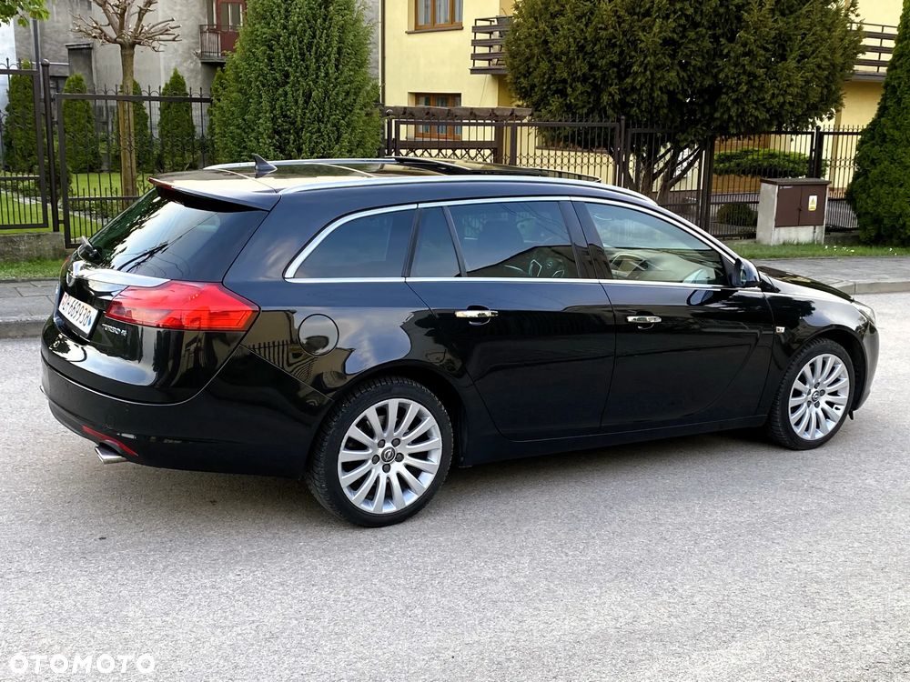 Opel Insignia 2.0 T Cosmo 4x4 - 12