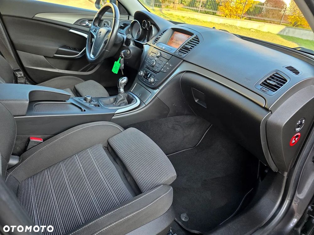 Opel Insignia 1.6 T Cosmo - 6