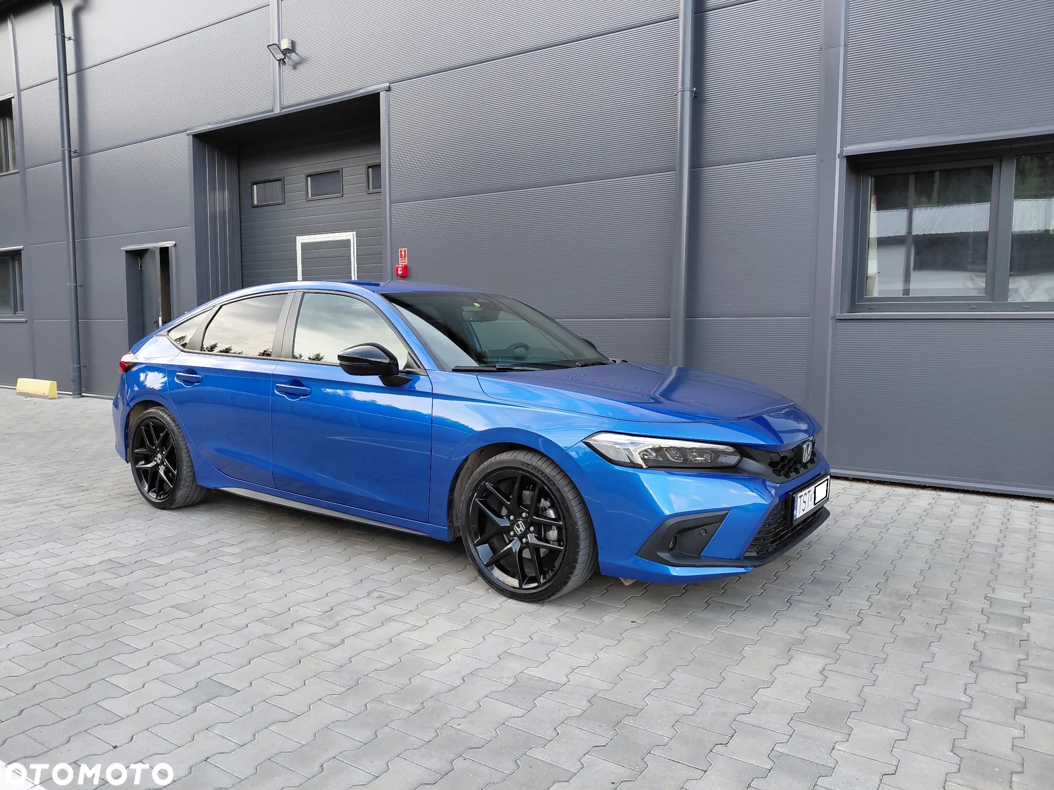 Honda Civic 2.0 i-MMD Elegance BSI CVT - 30