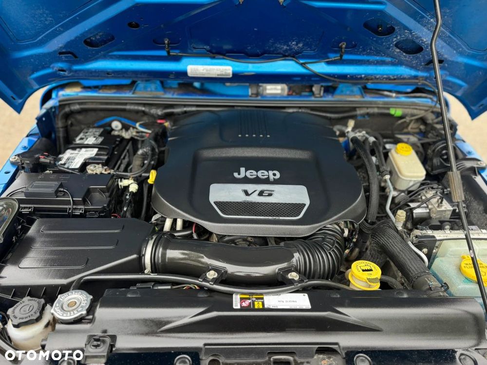Jeep Wrangler - 26