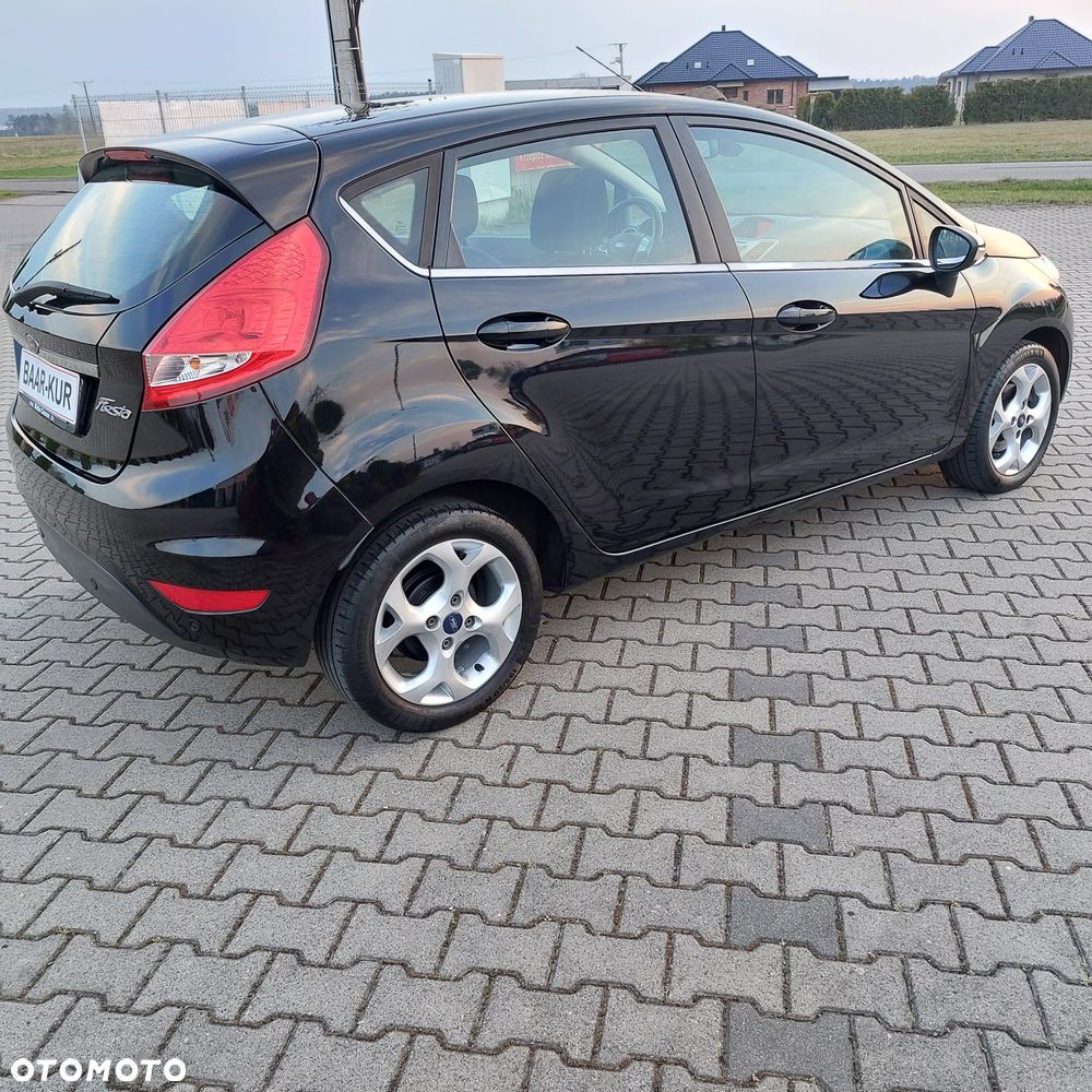 Ford Fiesta 1.25 Titanium EU5 - 9