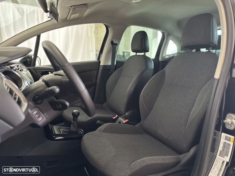 Citroën C3 1.2 PureTech Collection - 27