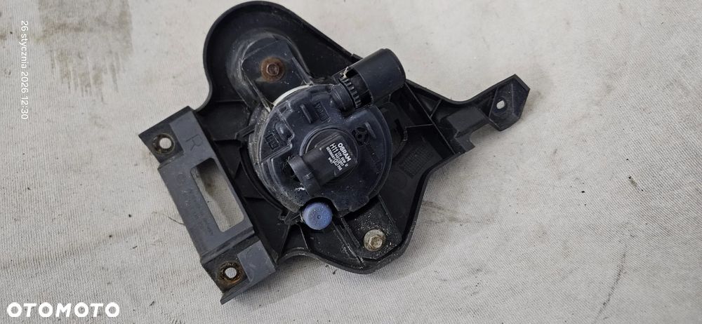 Kratka zderzaka grill nerka halogen lewy prawy ramka BMW seria 1 E87 2005r - 14
