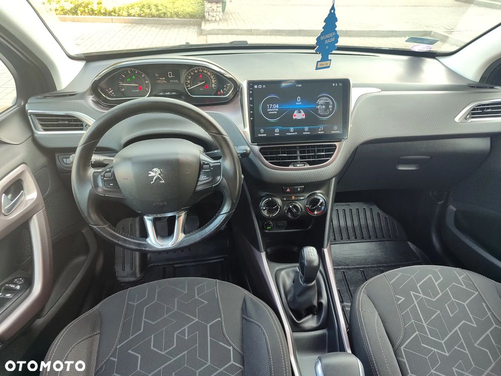 Peugeot 2008 PureTech 82 Allure - 6