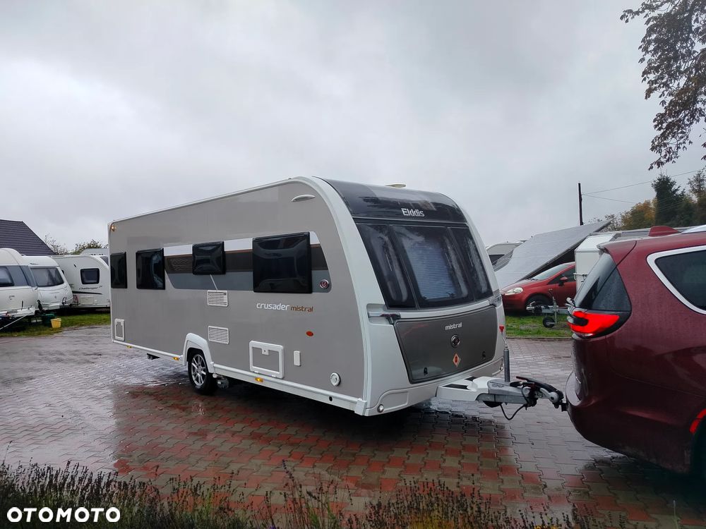 Elddis Crusader Mistral - 32