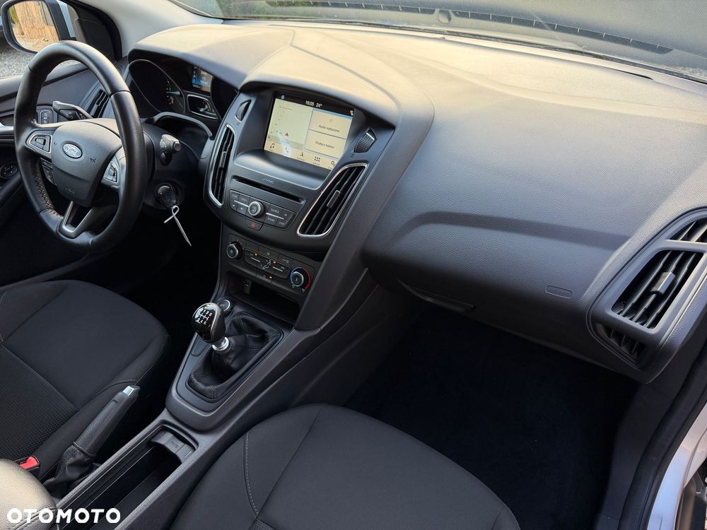 Ford Focus 1.5 TDCi DPF Start-Stopp-System Business - 27