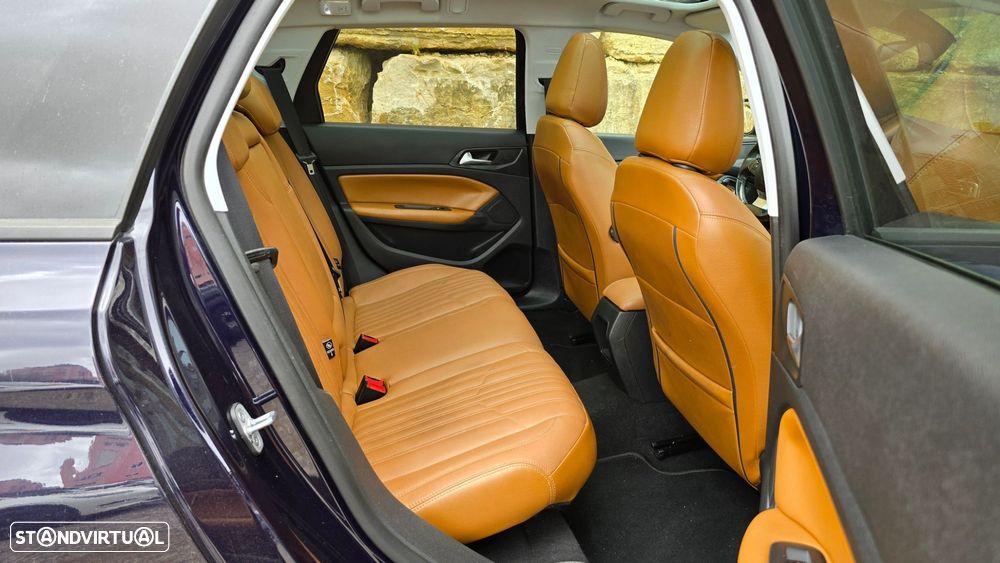 Peugeot 308 SW 1.5 BlueHDi Allure - 50