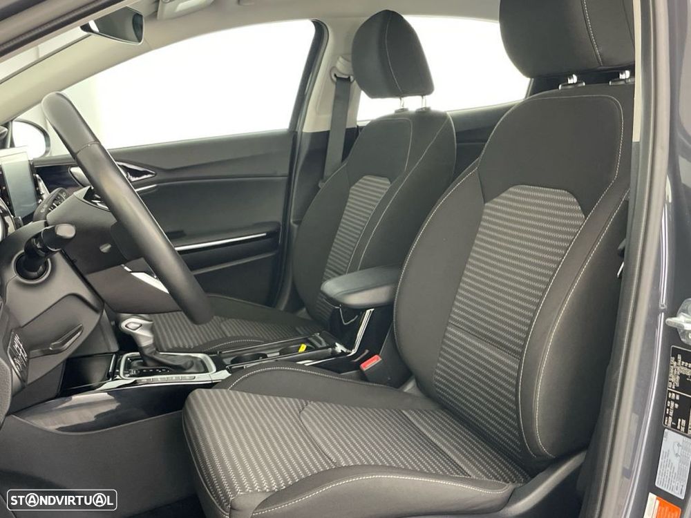 Kia XCeed 1.6 GDi PHEV Drive - 17