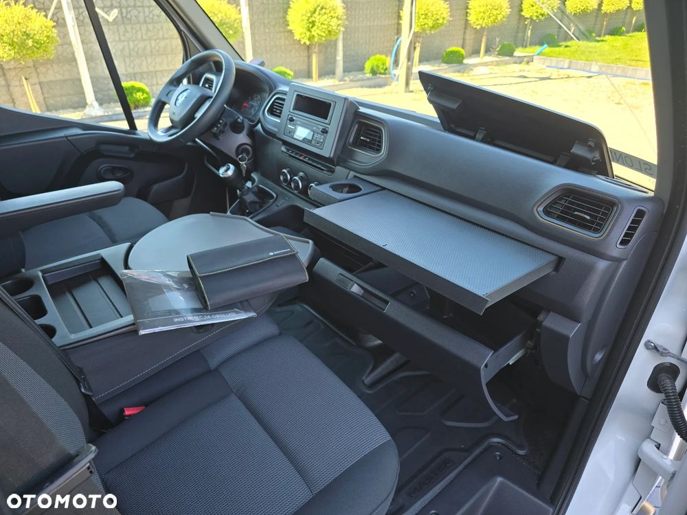 Renault MASTER TYLNA OŚ BLIŻNIACZA 7 PALET IGLOOCAR Carrier XARIOS 350 -29*C +29*C 230V POSTOJOWE PODŁONCZENIE SALON POLSKA 154 Tyś Km SERWIS ASO RENO DO OSTATNIEGO Km STAN JAK NOWY - 37