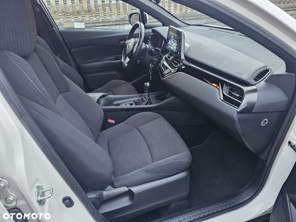 Toyota C-HR 1.2 T GPF Premium - 7