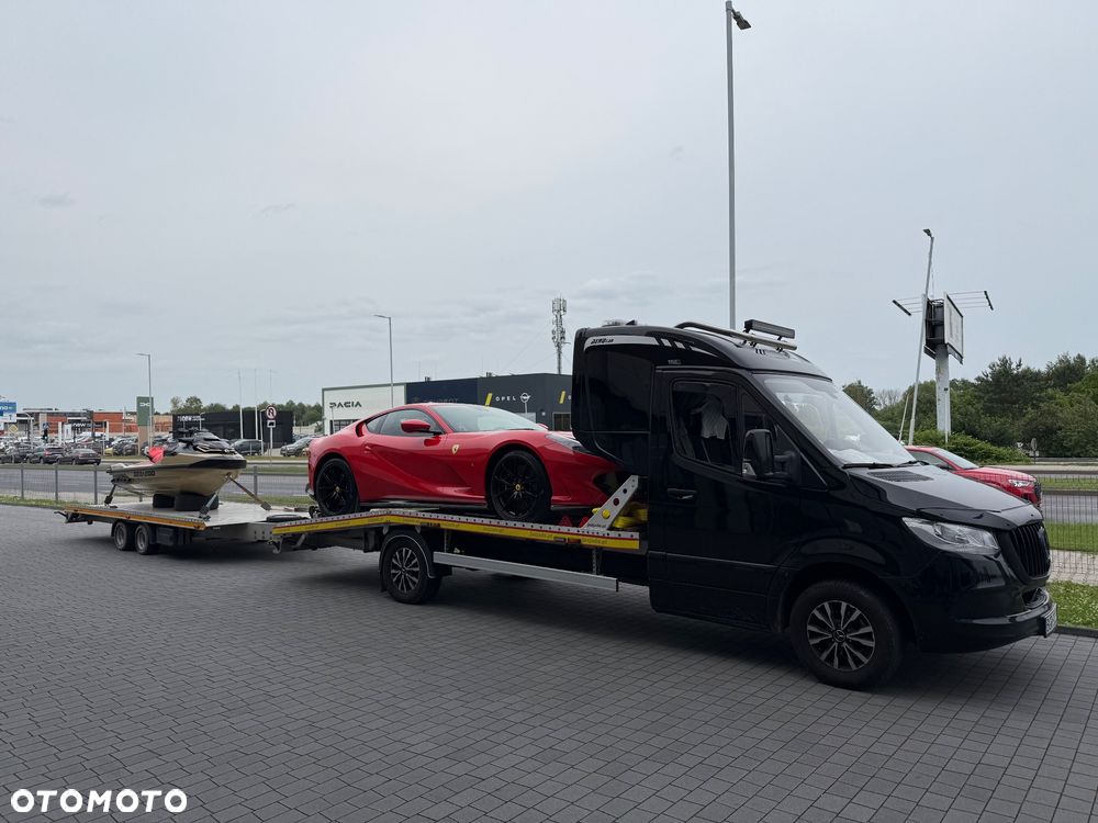 Mercedes-Benz SPRINTER - 22