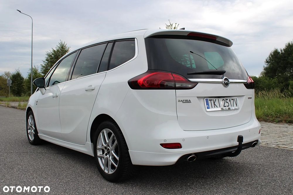 Opel Zafira 1.6 T SIDI Cosmo S&S EU6 - 11