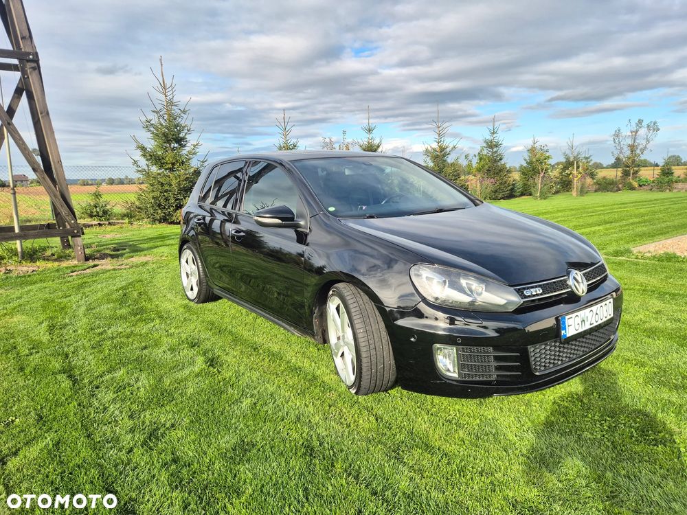 Volkswagen Golf 2.0 TDI GTD DSG - 2