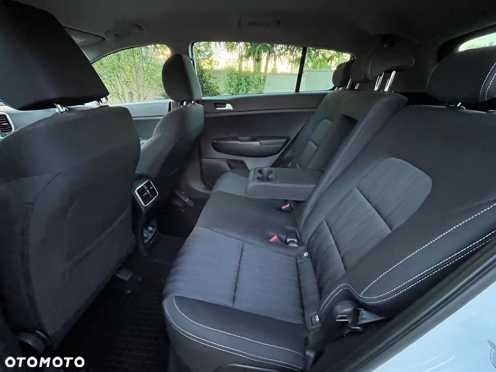 Kia Sportage 1.6 T-GDI M 2WD - 38