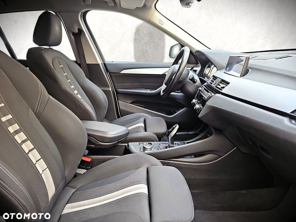 BMW X1 - 13
