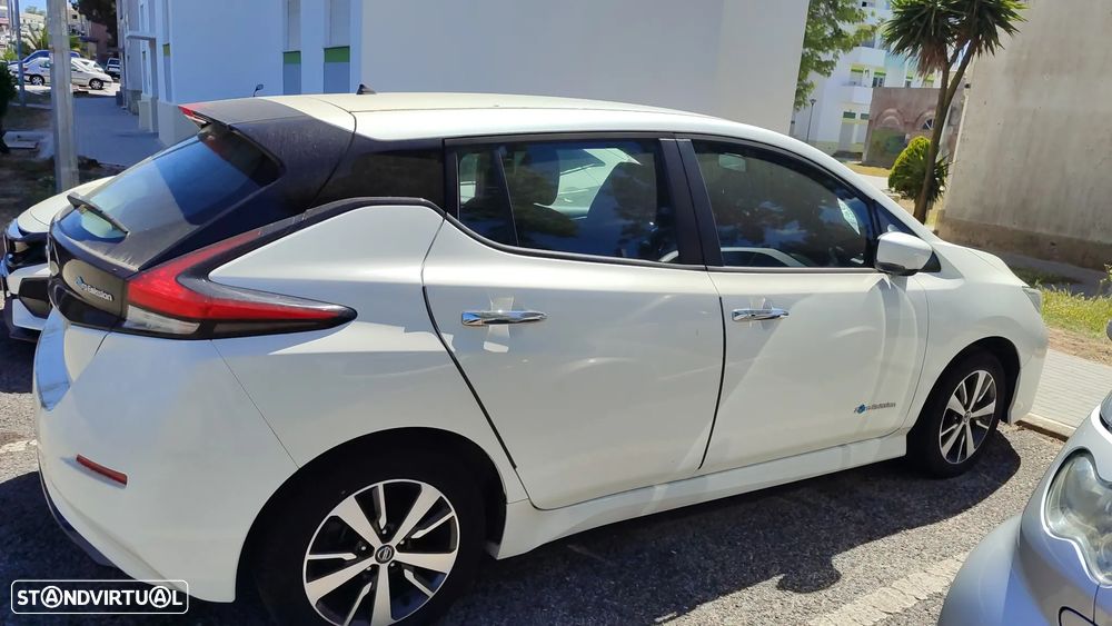 Nissan Leaf Tekna - 2