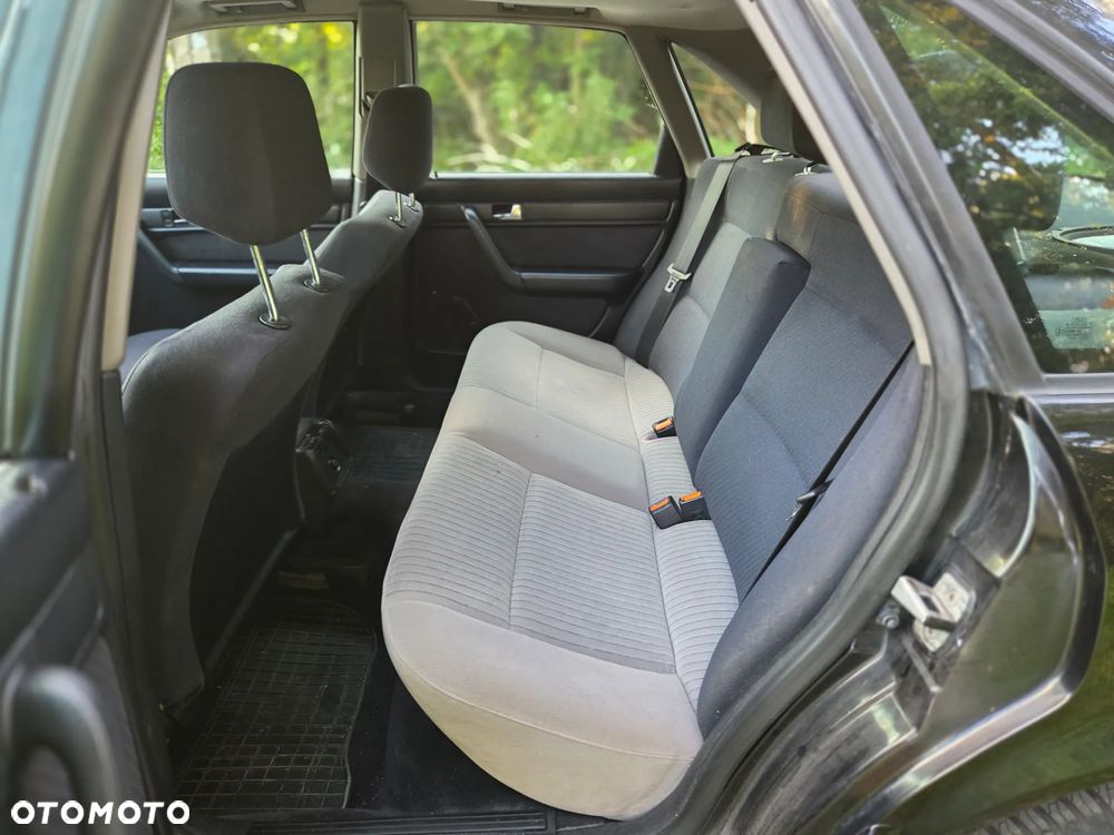 Audi A6 2.0 E - 9