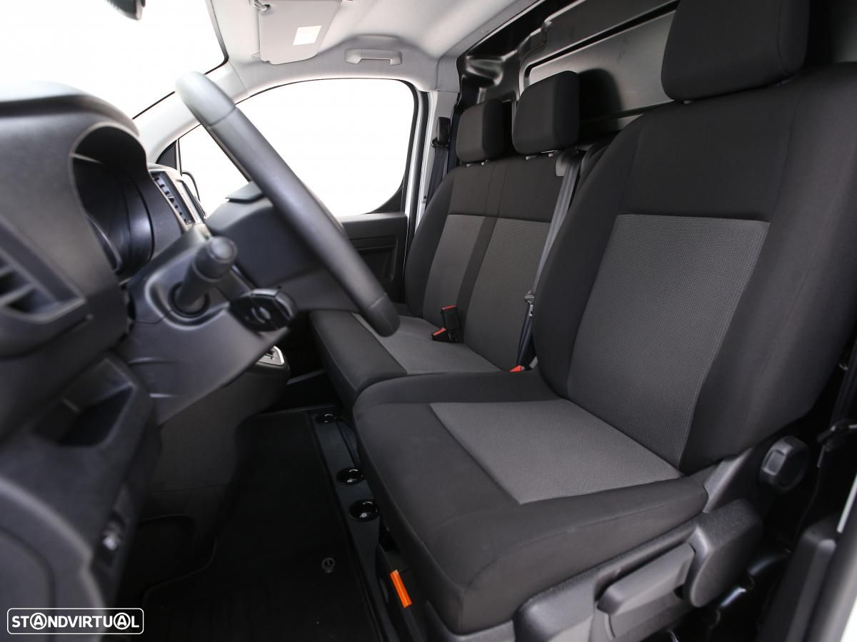 Opel Vivaro-e STANDARD 75-KWH - 8