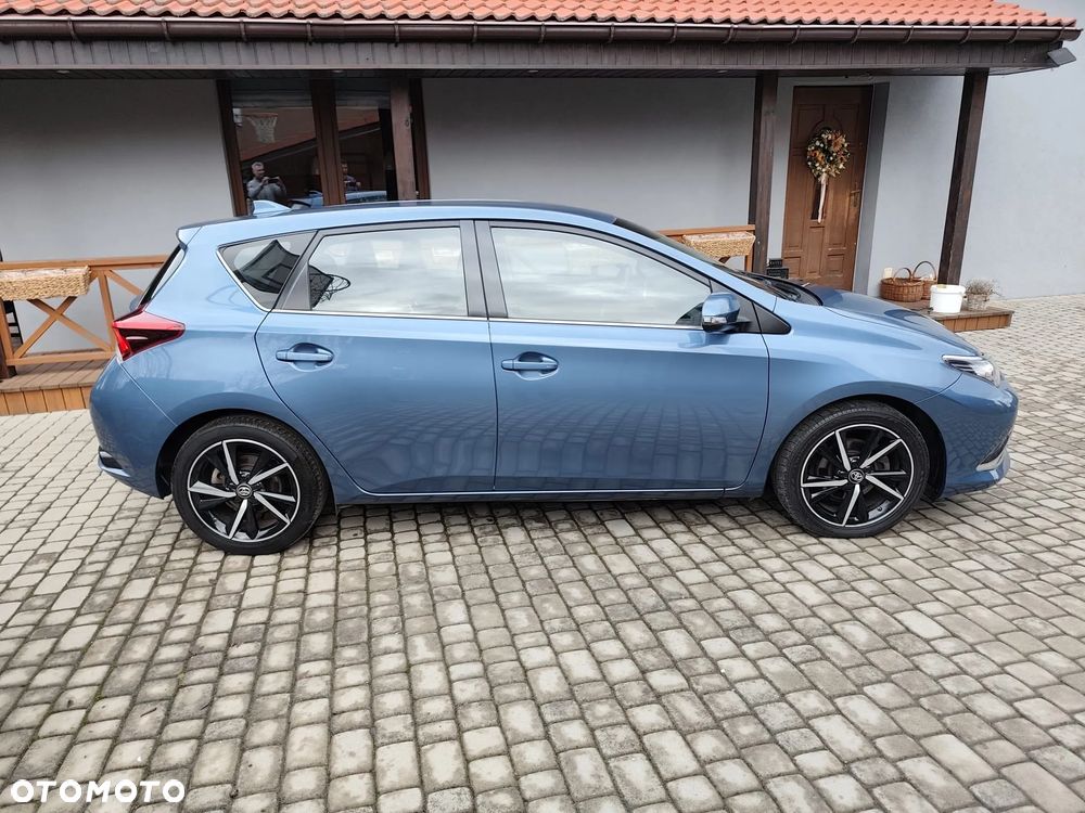 Toyota Auris 1.33 Dual-VVT-i Design Edition - 17