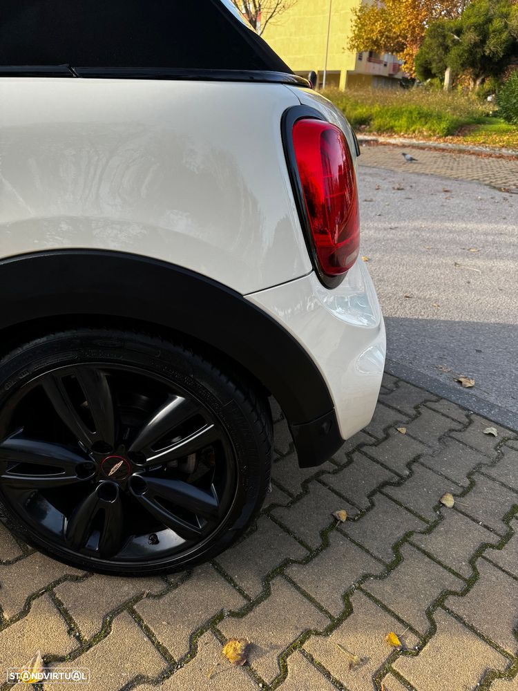 MINI Cabrio Cooper - 21