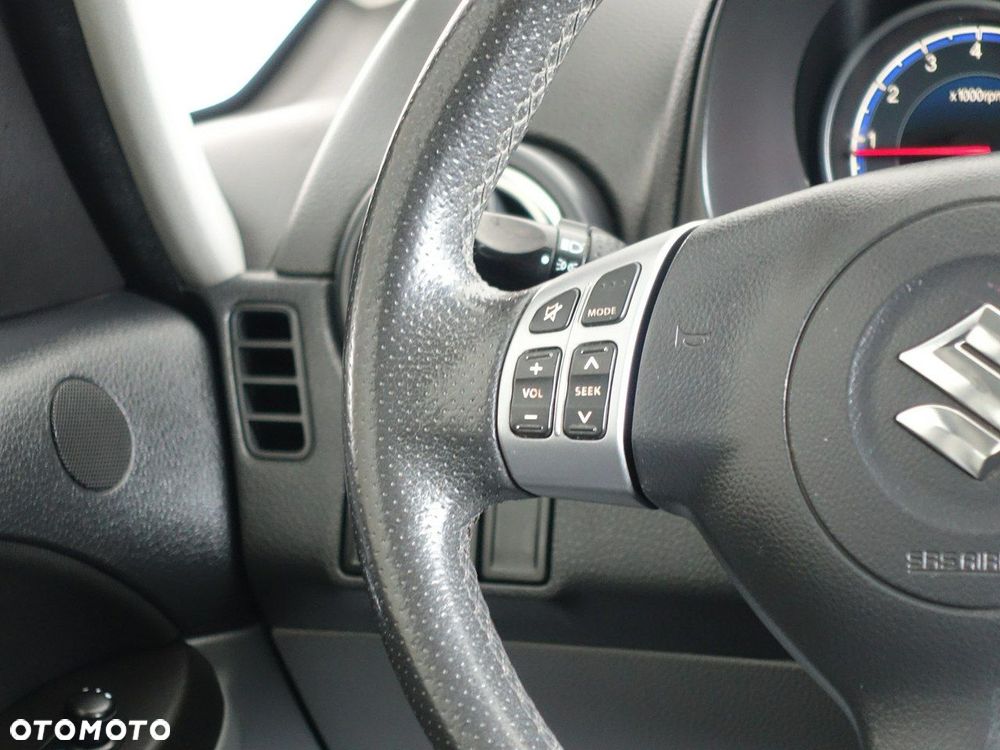 Suzuki SX4 1.6 VVT 4x4 Style - 22