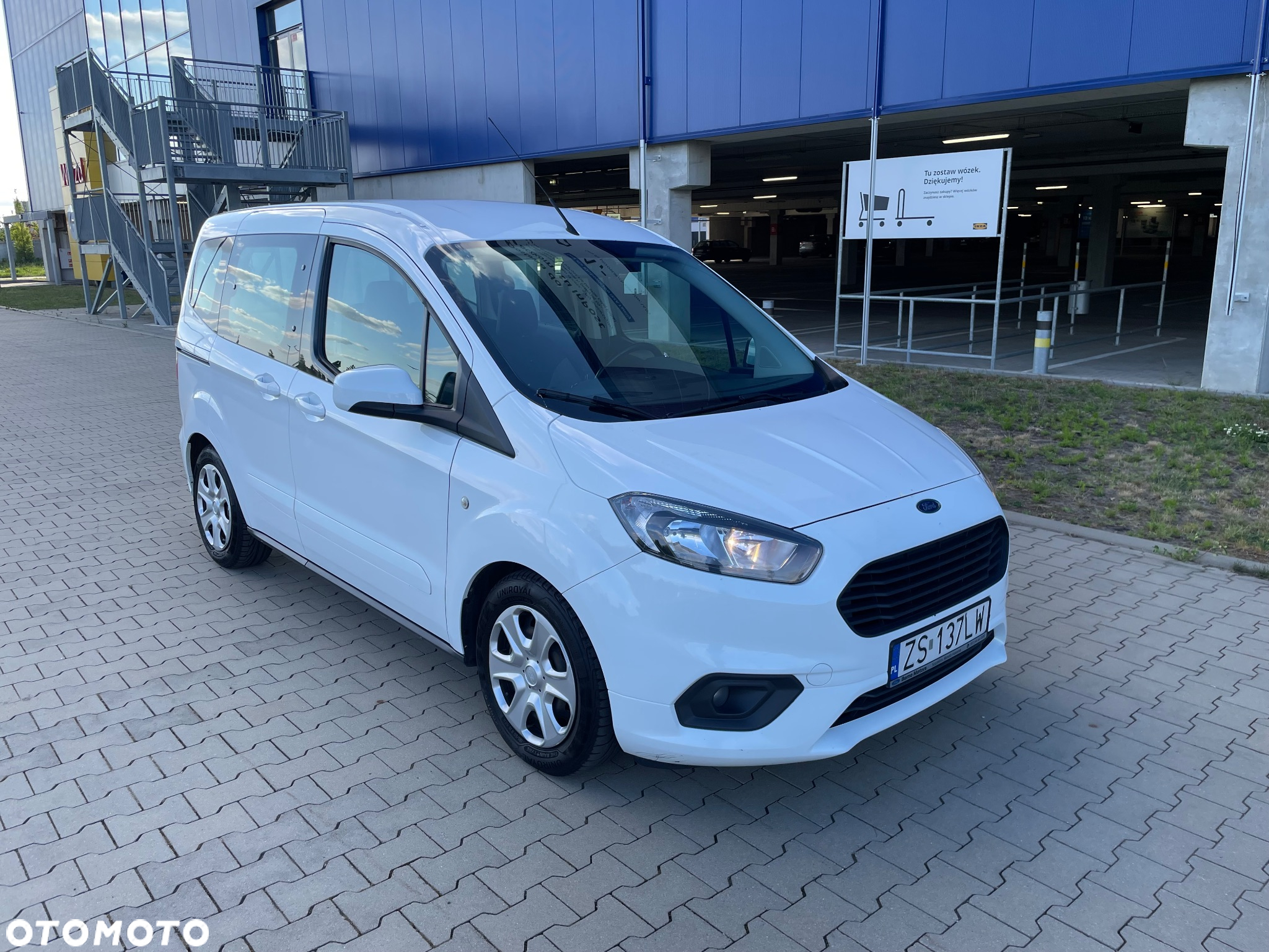 Ford Tourneo Courier 1.5 TDCi Trend - 6