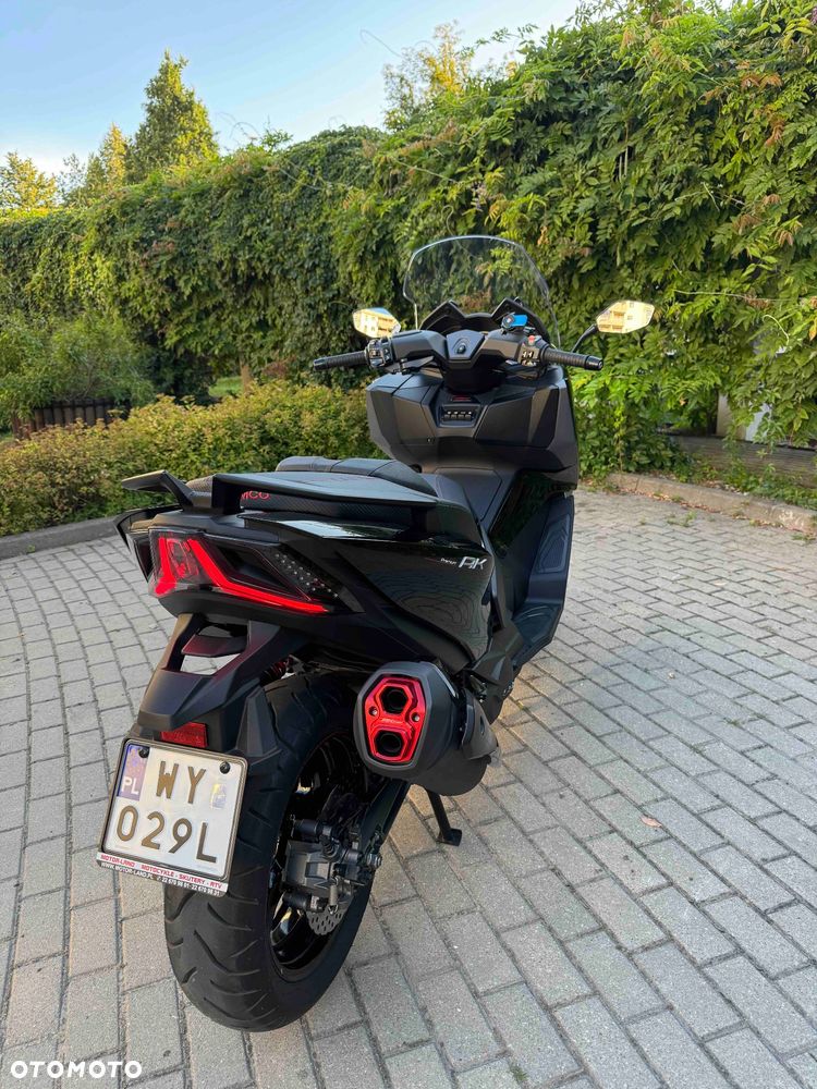 Kymco AK 550 - 11