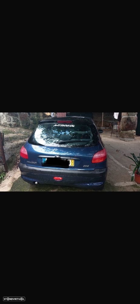 Peugeot 206 1.1 Color Line - 3
