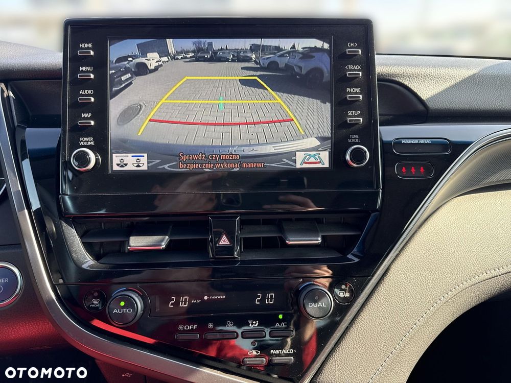 Toyota Camry 2.5 Hybrid Prestige CVT - 15