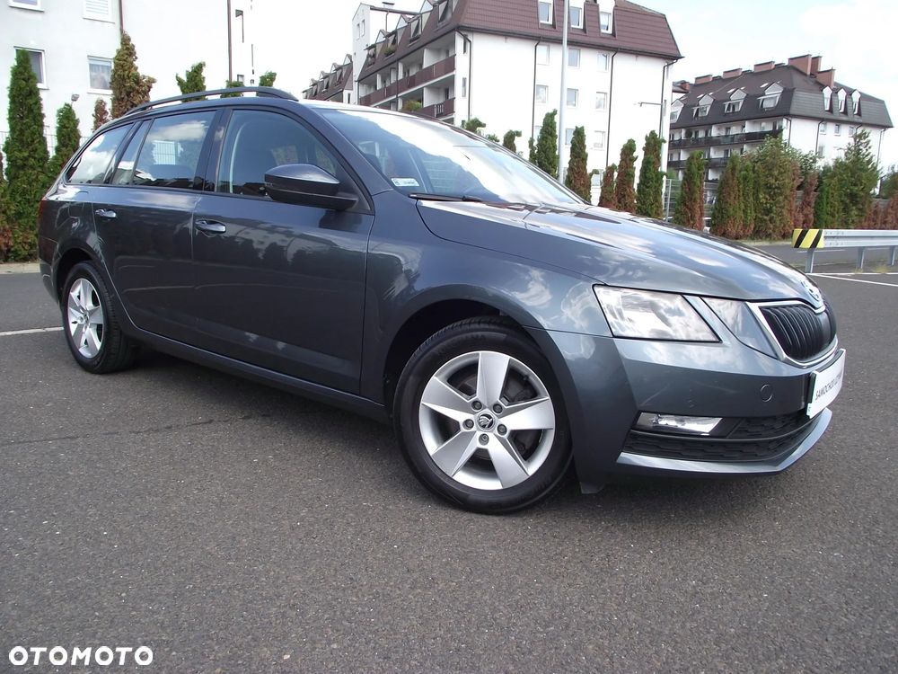 Skoda Octavia 1.5 TSI ACT Ambition - 5